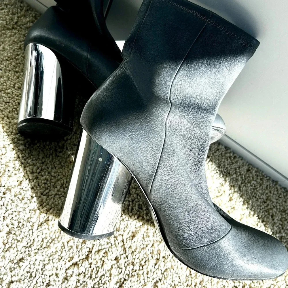 Stylish‎ Gray Boots with Metallic Heels